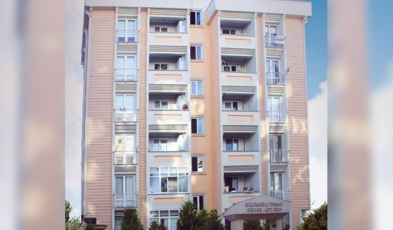 Okyar Apartmanı